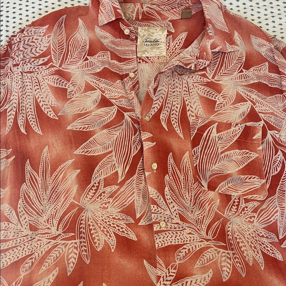 Tasso Elba Red Leaf Print Men's Shirt